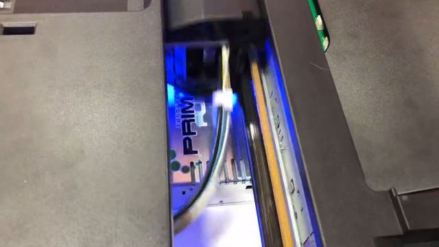 УФ принтер А3+r3000UV печать на металлическом блоке питания в режиме Syncroprint смотреть онлайн