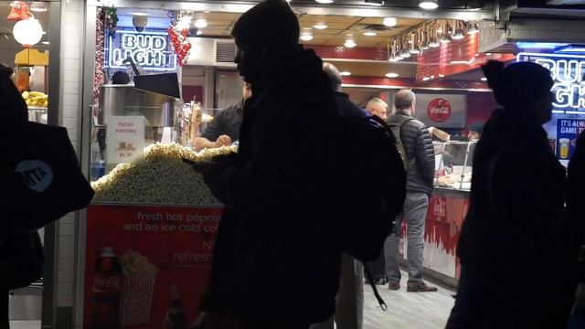 Penn Station New York 2016 смотреть онлайн