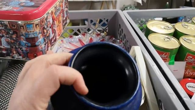 Идём сегодня в СЕКОНД-Хенд в ГЕРМАНИИ! Много ВИНТАЖной ПОСУДЫ. ФАРФОР, СТЕКЛО, ХРУСТАЛЬ, ОЛЯ РЕТРО смотреть онлайн