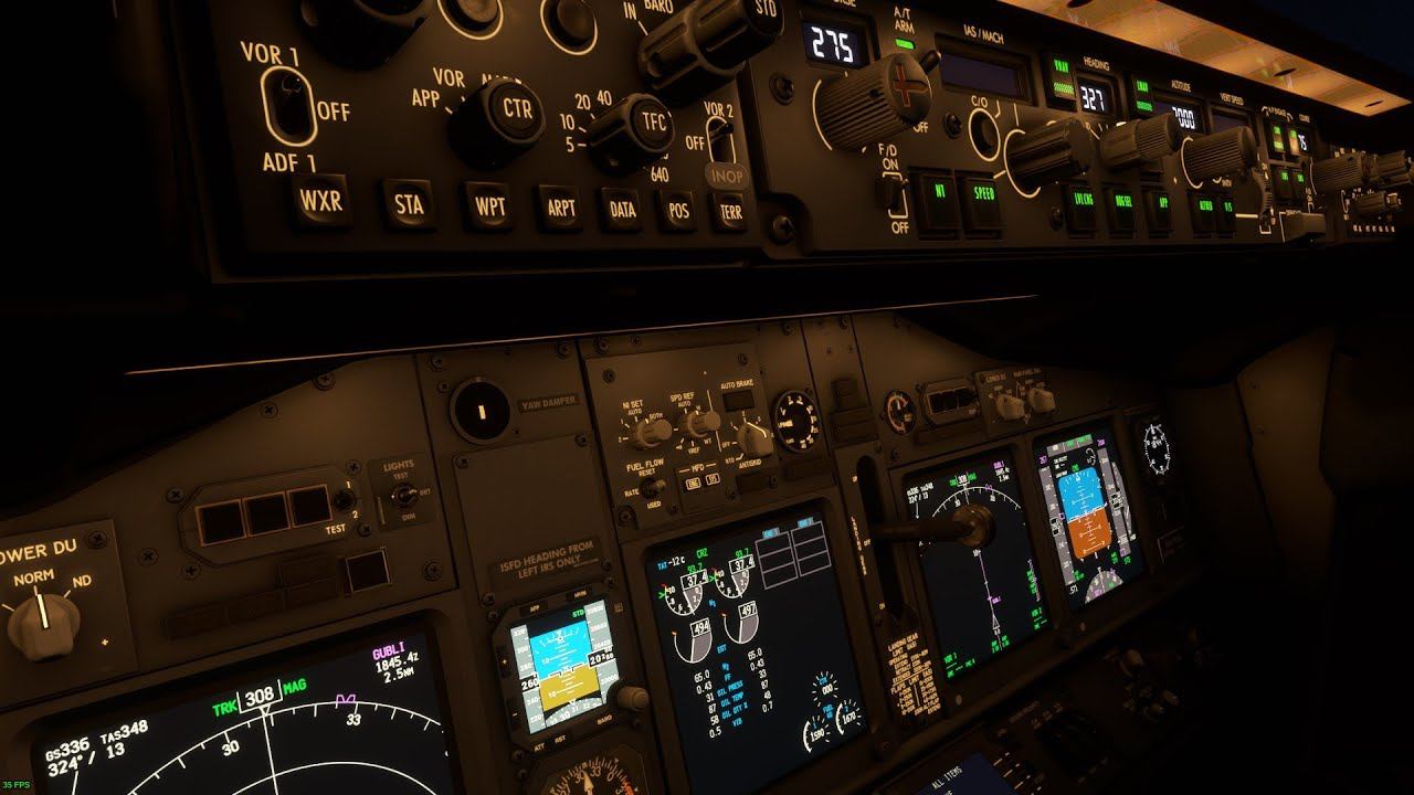 Санкт-Петербург - Москва 738 полет экипажем Vatsim