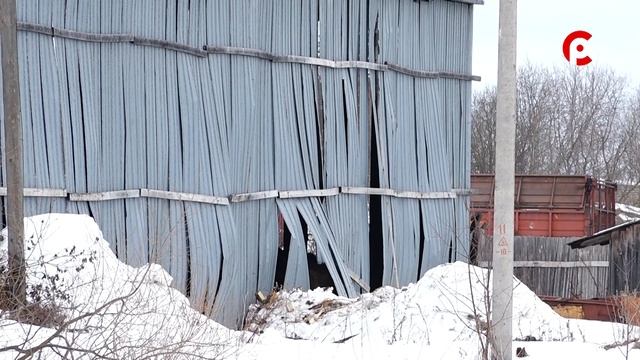 Сгорело 20 тонн сена