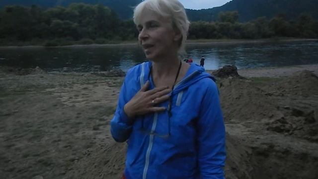 Местная жительница п.Нарва о Мане смотреть онлайн