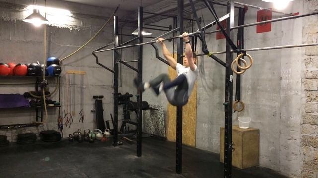 Подъем коленей к локтям смотреть онлайн