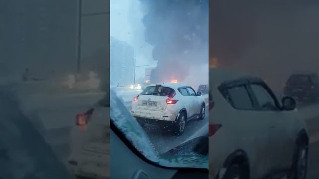 Сгорел автобус на каширке 13.02.2019 смотреть онлайн