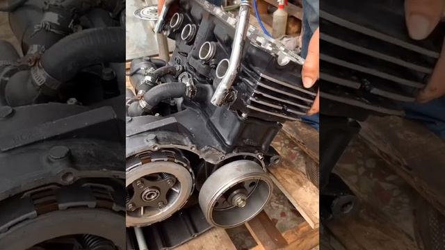 Repair | Honda CB400SF | Coolant Leaks Into Engine Oil. смотреть онлайн