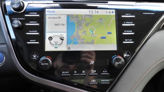 Toyota Camry | Revisión en profundidad смотреть онлайн