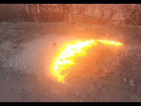 Загорание пуха - одна из причин бытовых пожаров смотреть онлайн