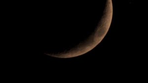 Луна 28 марта 2020 года. Мытищи. Moon March 28, 2020 near Moscow