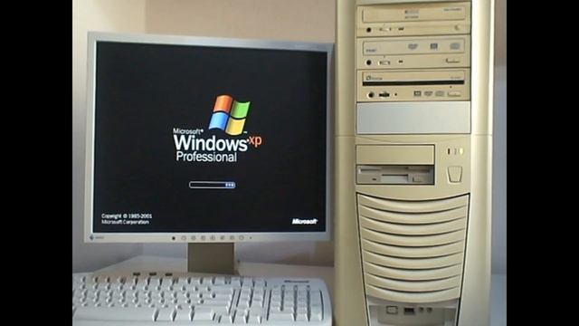 Windows XP Pro Startup in the Year 2021 with Computer VERO Celeron 1.8Ghz Socket 478 - Small Review смотреть онлайн