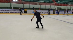Трюки на коньках/фристайл/ freestyle ice skating