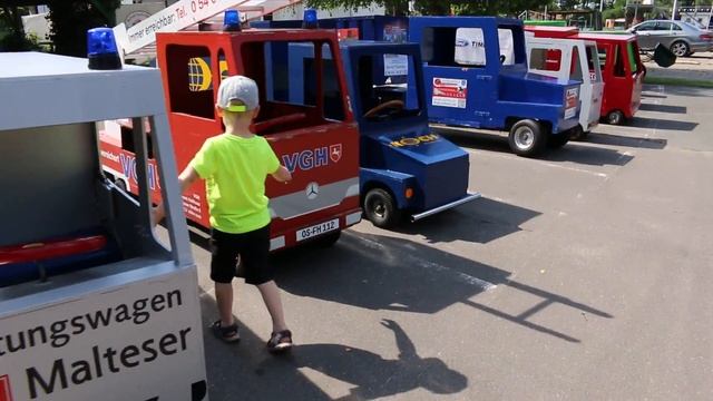 Echter Kinder Traktor mit Motor und Kinder Motorrad, Quad (Children motor cars) смотреть онлайн