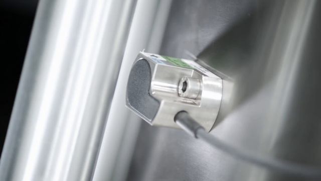 FELUWA – Heart of Steel [EN] смотреть онлайн