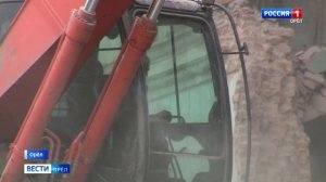 С «карточным домиком» в Орле простились его бывшие жители