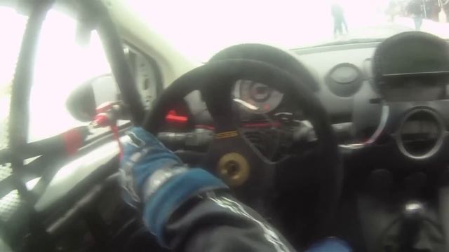 The 25 Hours of Thunderhill in the B-spec Mazda 2 and Honda Fit - CAR and DRIVER смотреть онлайн