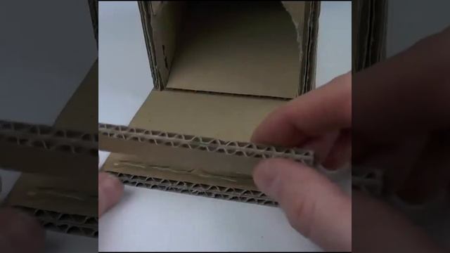 How to make Kinder Surprise Eggs Vending Machine Dispenser Using Pringles Original#shorts смотреть онлайн