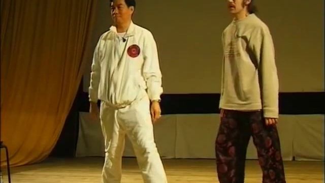 Мантэк Чиа ТайЧи Цигун Форма 13 движений Chi смотреть онлайн