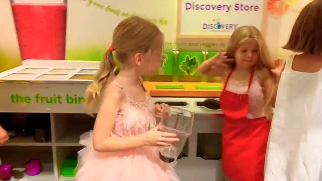 Настя и друзья отправились в путешествие по Америке смотреть онлайн