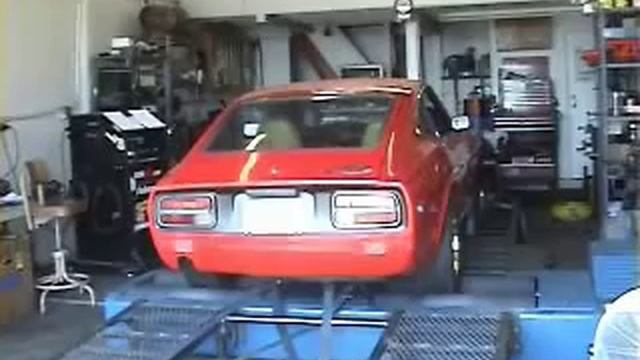 1973 240Z with a S2000 F20C in it. смотреть онлайн