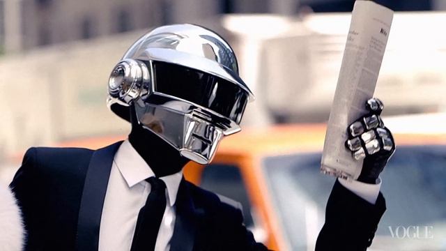 Daft Punk & Karlie Kloss Go Out In NYC | Vogue смотреть онлайн