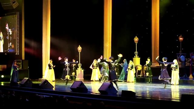 Ансамбль Чинар - Shenlik reqsi 04.12.12 БКЗ Хореограф Deniz Ime смотреть онлайн