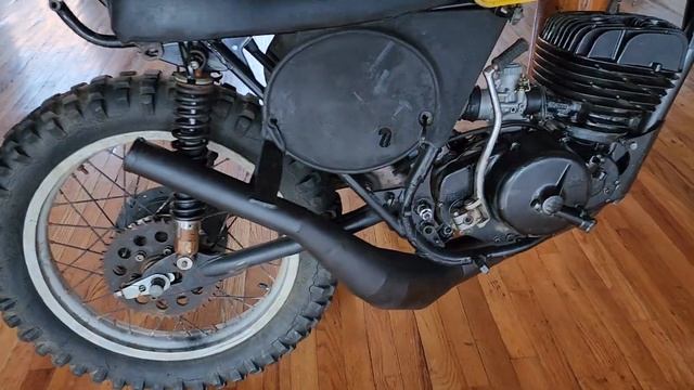 1975 SUZUKI TM400 TM-ZILLA смотреть онлайн