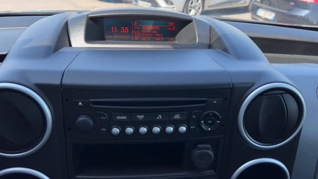 Citroen Berlingo, C3, C4... Associer / supprimer un téléphone en bluetooth смотреть онлайн