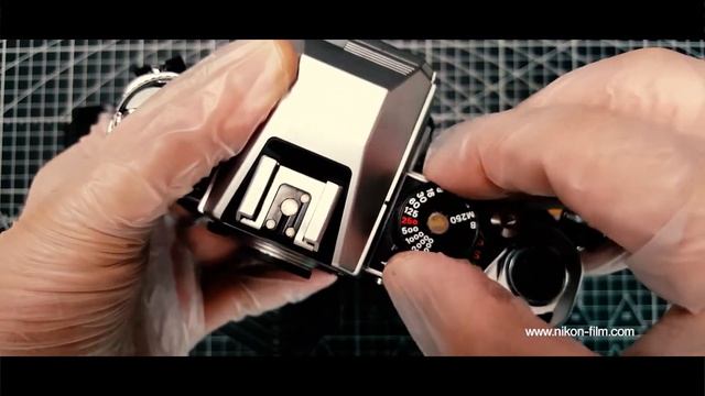 Nikon FA RED D MARK - SN - 5212632 смотреть онлайн