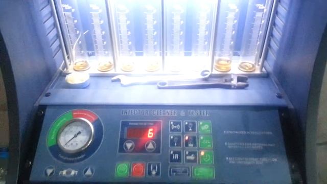 V8 Lexus engine cleaning and testing injector's смотреть онлайн