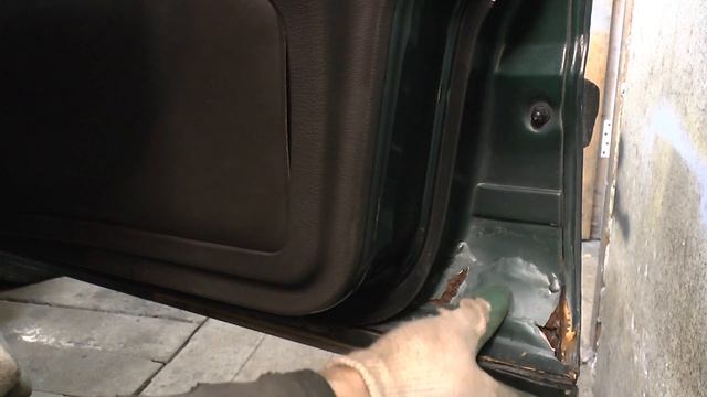 Реставрация Bmw e32 1 часть.Разобрали салон а там такое... смотреть онлайн