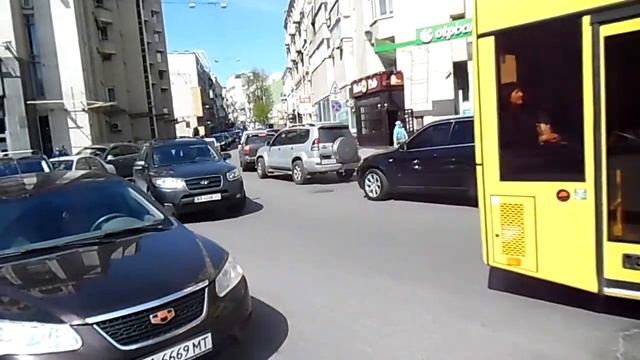 Голуби и машины смотреть онлайн