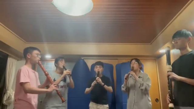 Fumiharu Yoshimine(吉嶺史晴）: Klein Feestje (Little Festival) for 8 recorder players смотреть онлайн