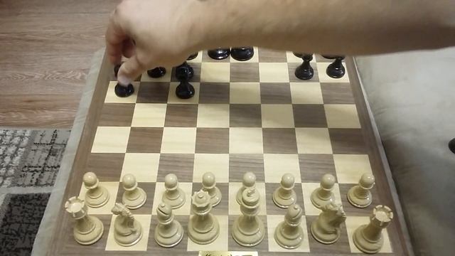 Шахматы. Теряем два ферзя. Два мата в одной партии. Какую пешку забрать. смотреть онлайн