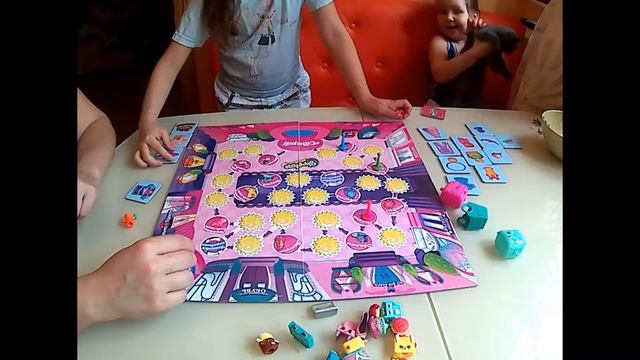 Играем в ШОПКИНС (Модный забег) игра, летсплей