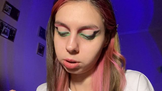 Новогодний макияж | Первое разговорное видео смотреть онлайн