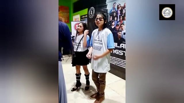 Kopi Gerbong Museum Brawijaya Malang City East Java Indonesia смотреть онлайн