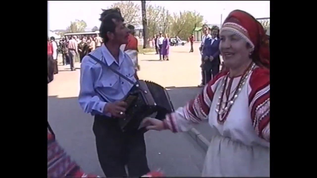 Александр Рыбин зажигает! Звучит Елецкая Рояльная гармонь в разные годы! смотреть онлайн