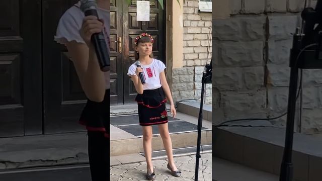 ВЕСЕЛКА ДРУЖБИ - сл. та муз. І. Францескевич, виконує Поліна Антифеєва, викл. Т. Тимко, м. Миколаїв смотреть онлайн