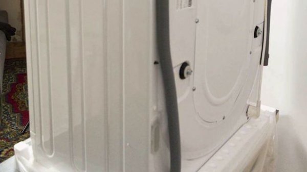 Стиральная машина Hotpoint-Ariston VMSL 501 B