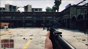 Gta 5 играю режиме режиссёра перестрелка с полиции.