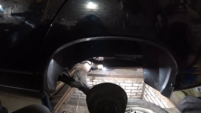 ЗАНИЖАЕМ ВАЗ 2110 (десятка). смотреть онлайн