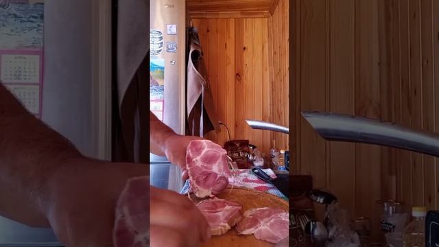 Свиная шея - варено-копченая, нежнейшая??☺️