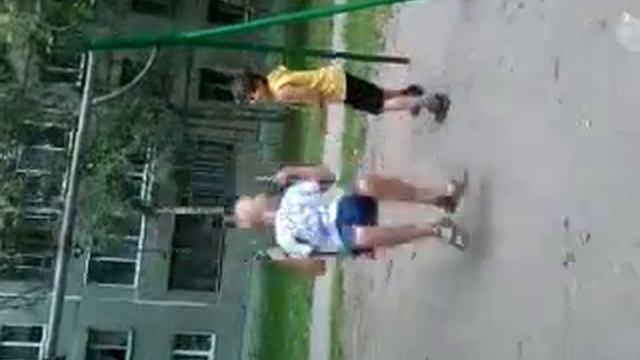 пацан и качеля смотреть онлайн