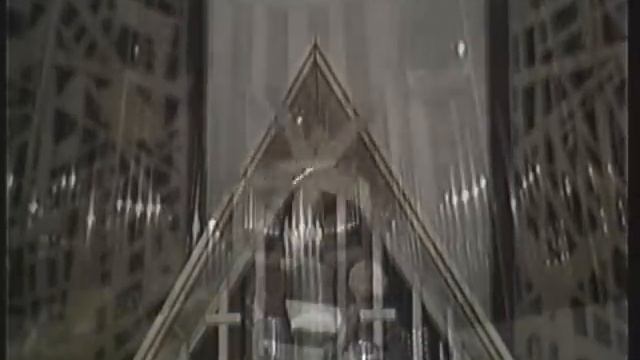 Explanation of a Pipe Organ (Part 3) - Diane Bish смотреть онлайн