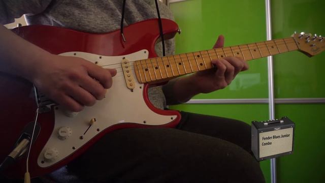 Струнодер 3.0 - Fender American Standard Stratocaster E-series смотреть онлайн