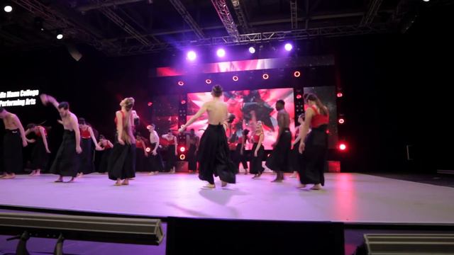 Lion - Stella Mann College - Move It 2018 choreographed by Laura Gibson смотреть онлайн