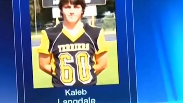 УЖАСНЫЕ НАПАДЕНИЯ КРОКОДИЛОВ НА ЛЮДЕЙ СНЯТЫЕ НА КАМЕРУ смотреть онлайн