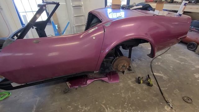 73 Corvette Door Shut Test смотреть онлайн