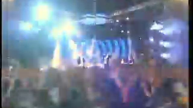 Biquini Cavadão - Tédio (Show da virada Globo 31 12 2006) Pumpkn @LBViDZ смотреть онлайн