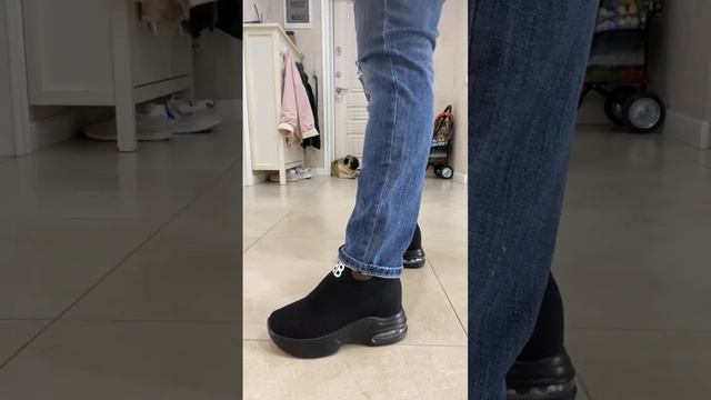 Модные кроссовки #кроссовкидешево смотреть онлайн