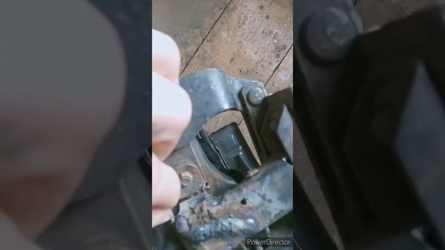 ремонт спинки сиденья на ЗАЗ 968-м смотреть онлайн